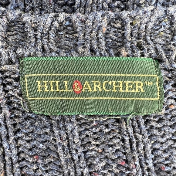 MEDIUM VINTAGE HILL AND ARCHER SWEATER VEST KNIT BLUE V NECK STRIPE - Picture 9 of 10